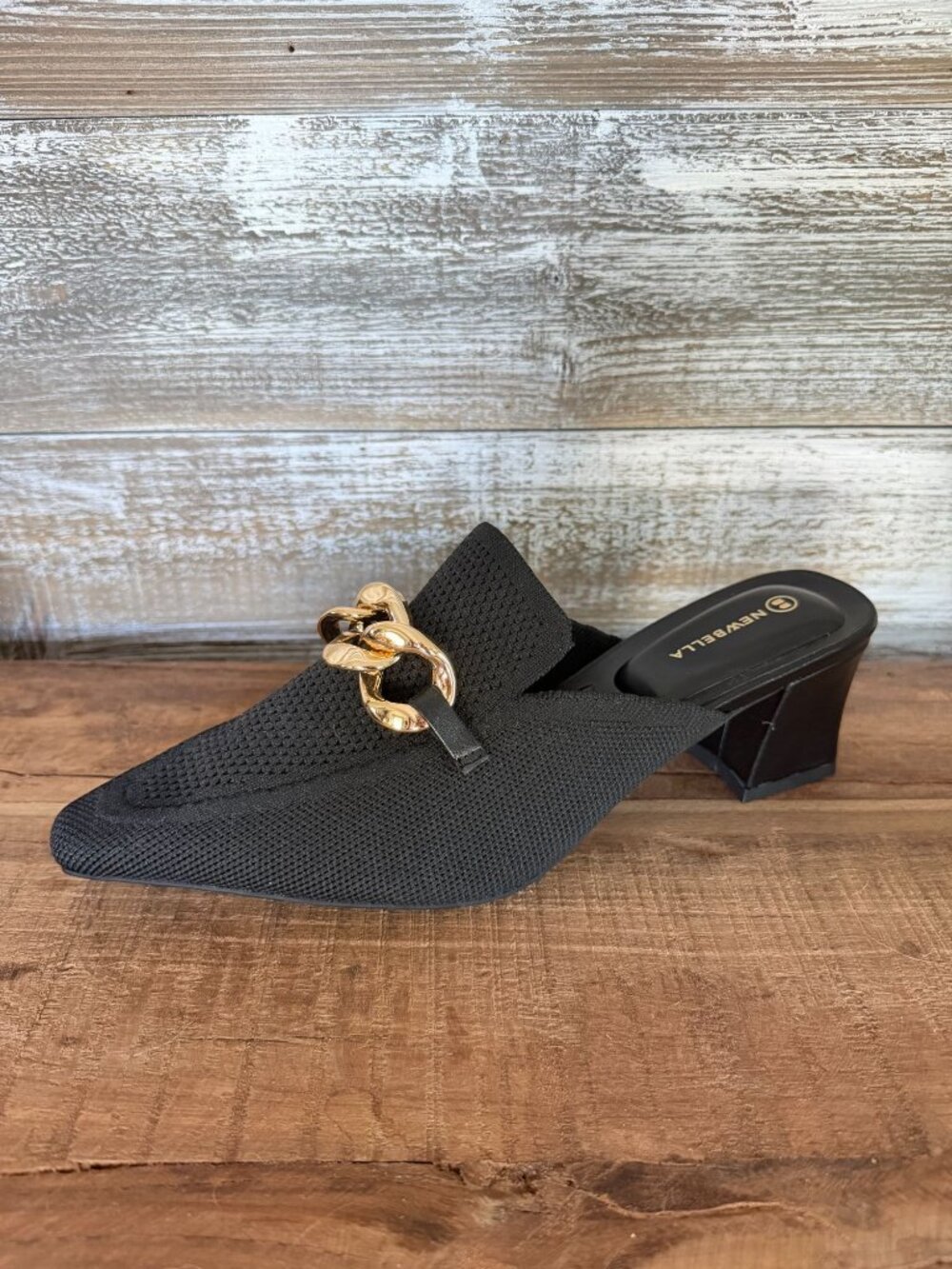 Newbella Black Mules Pointed Toe Bold Gold-Tone Chain Link Women’s 10